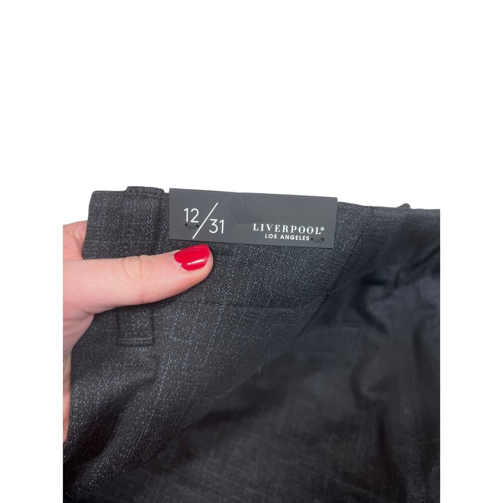 Liverpool Utility Crop Cargo Pants Black Crosshatch | Workwear | Size 12/31 NWT - Picture 5 of 9